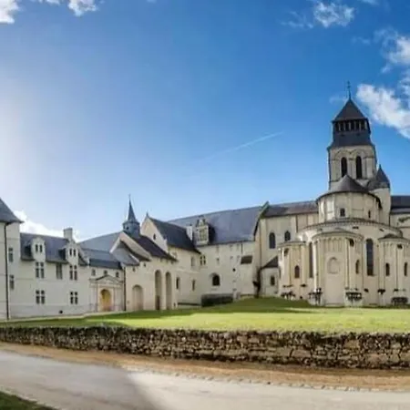 Feriehus Maison De Charme Avec Jardin Aux Trois-moutiers, 116 M², 6 Pers. Les-Trois-Moutiers