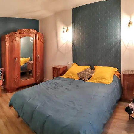 Feriehus Maison De Charme Avec Jardin Aux Trois-moutiers, 116 M², 6 Pers.