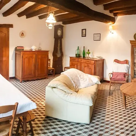 Prázdninový dům Maison De Charme Avec Jardin Aux Trois-moutiers, 116 M², 6 Pers.
