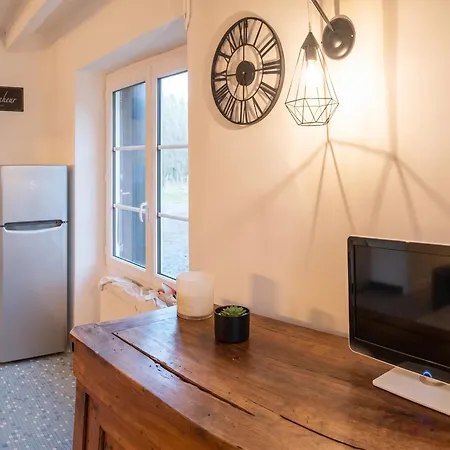 Maison De Charme Avec Jardin Aux Trois-moutiers, 116 M², 6 Pers.