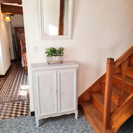Maison De Charme Avec Jardin Aux Trois-moutiers, 116 M², 6 Pers. Ferienhaus