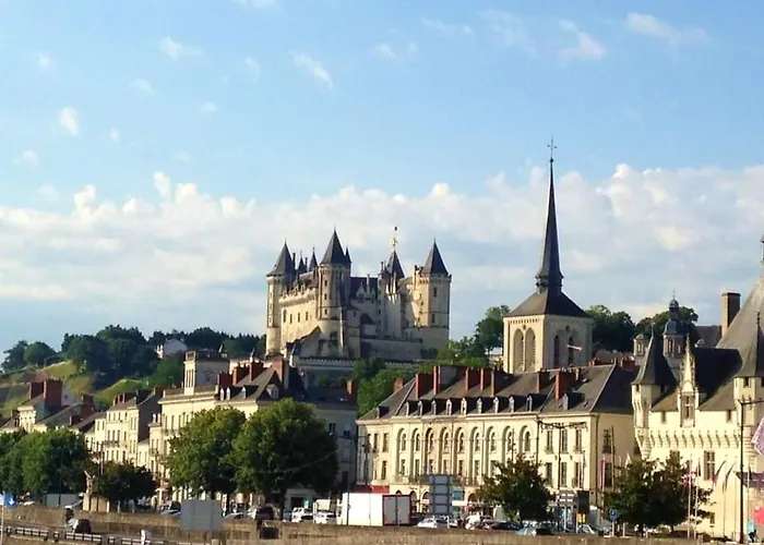 Maison De Charme Avec Jardin Aux Trois-moutiers, 116 M², 6 Pers. * Les-Trois-Moutiers