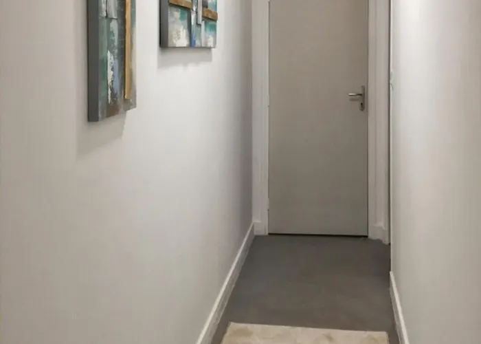 Сasa de vacaciones Maison De Charme Avec Jardin Aux Trois-moutiers, 116 M², 6 Pers. *